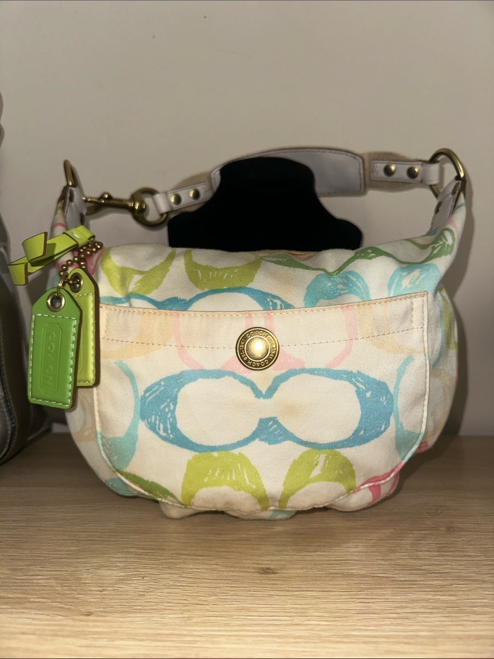 Vintage Y2K Coach Hampton Scribble Multicolor Canvas Hobo Bag with 2 Lime Tags